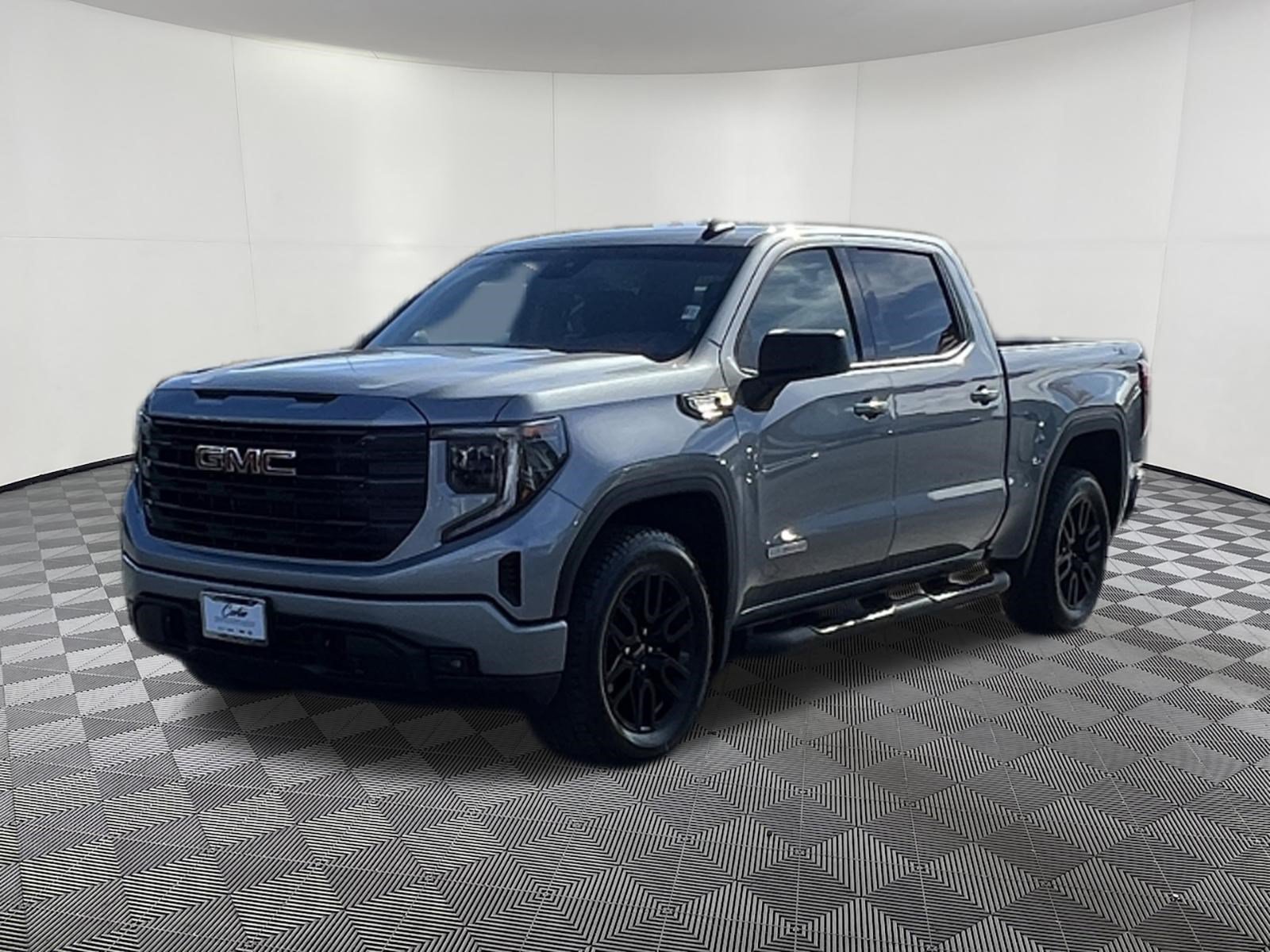 Used 2024 GMC Sierra 1500 Elevation AWD/4WD image 3
