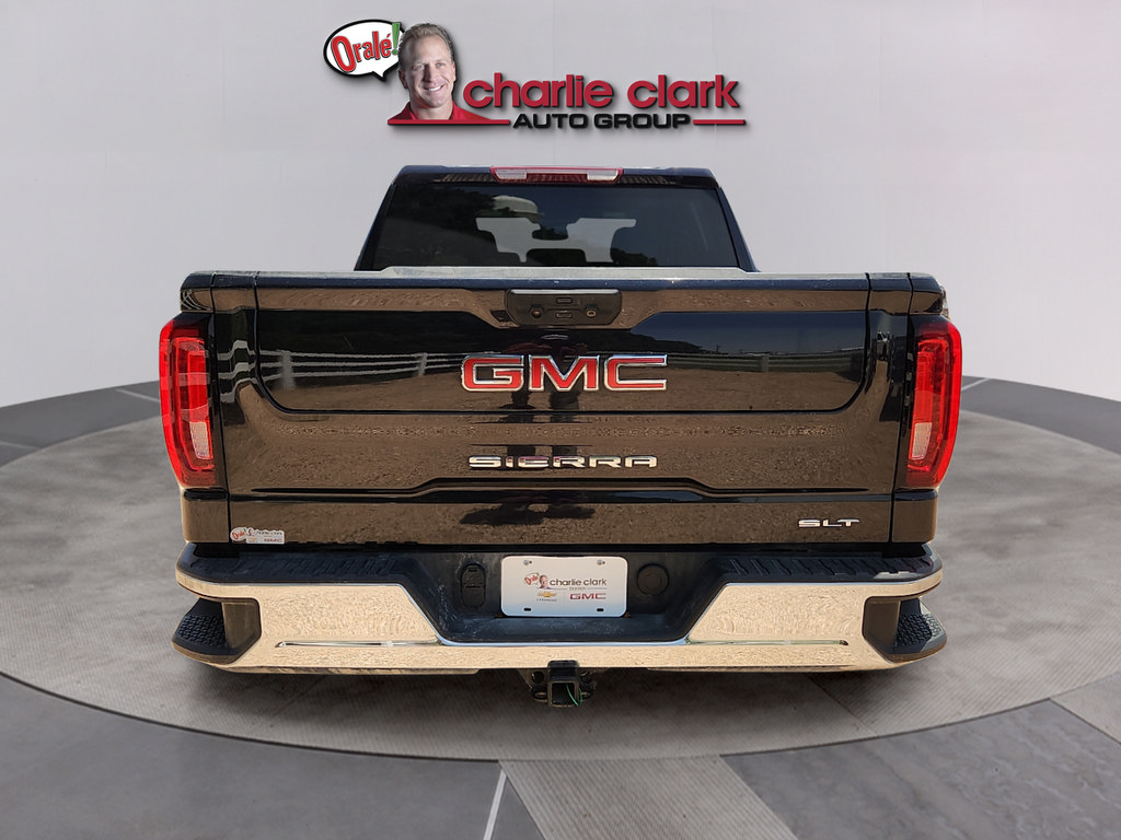 Used 2025 GMC Sierra 1500 SLT AWD/4WD image 4