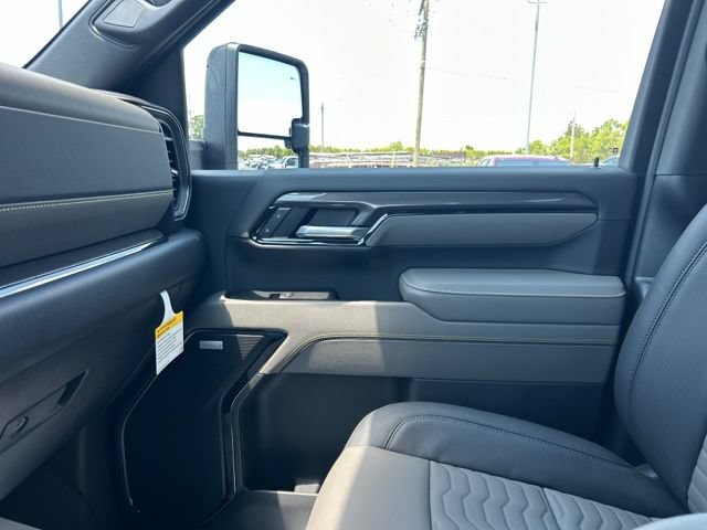 New 2026 Chevrolet Silverado 2500 ZR2 w/ LPO, Dark Essentials Package AWD/4WD image 44