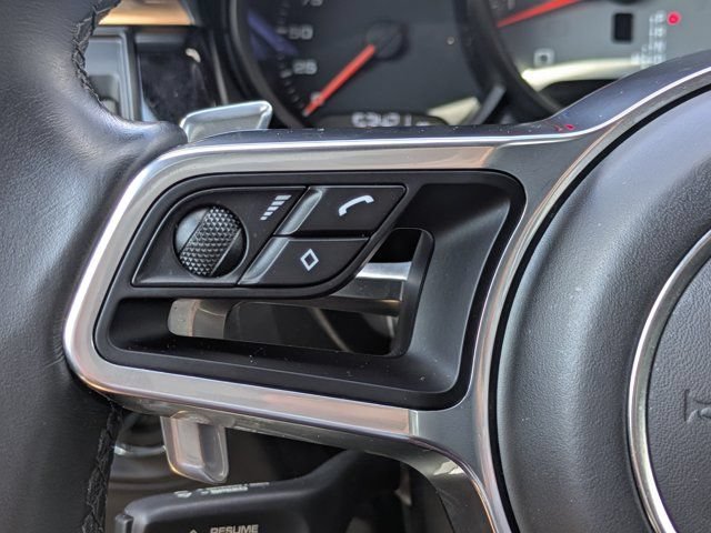 Used 2020 Porsche Macan S AWD/4WD image 23