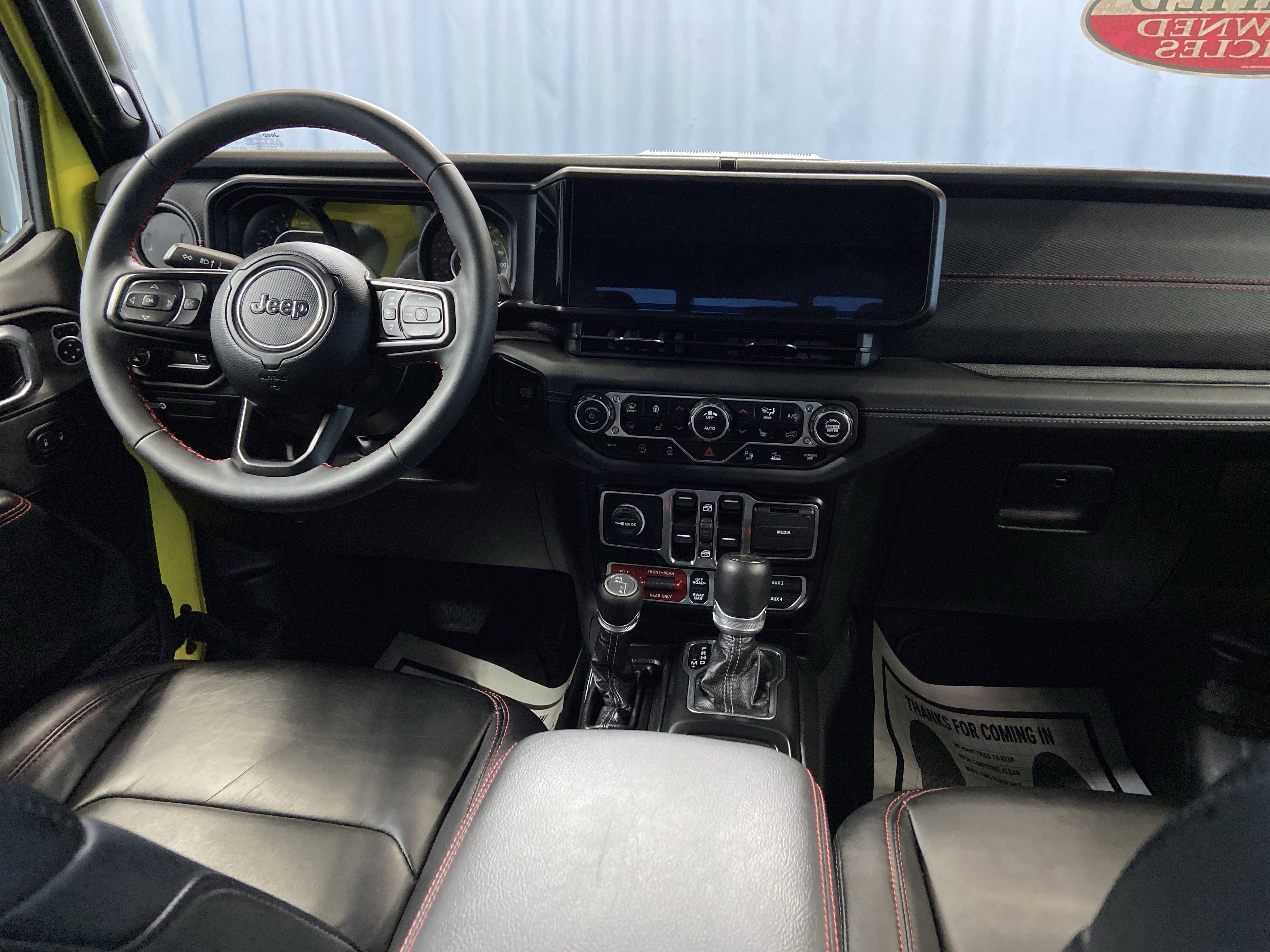 Certified 2024 Jeep Gladiator Rubicon w/ Technology Group image 41