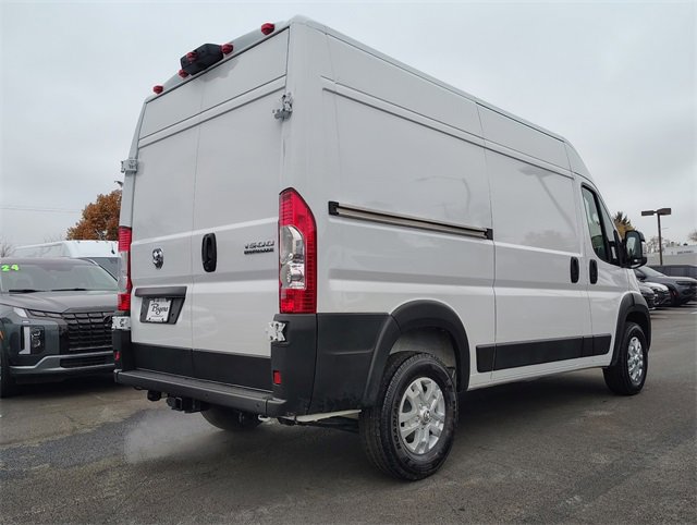 New 2026 RAM ProMaster 1500 w/ Quick Order Package 22G SLT image 7