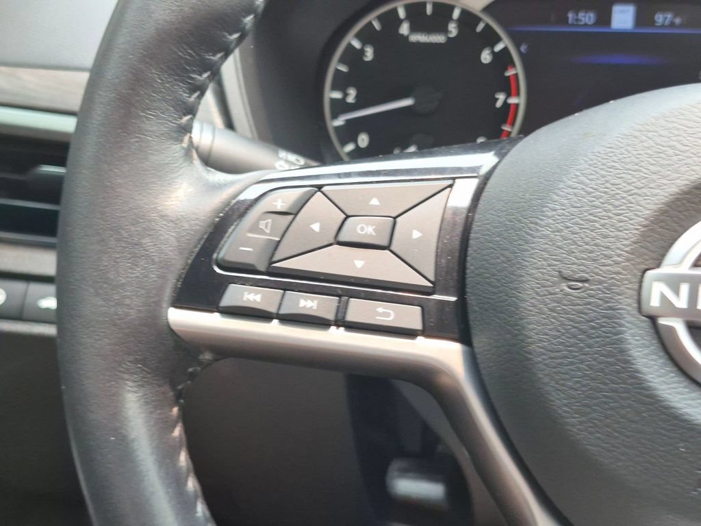Certified 2023 Nissan Altima 2.5 SL FWD image 16