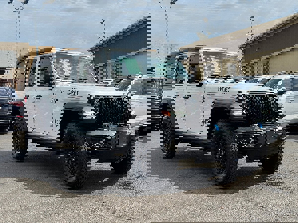 Used 2023 Jeep Wrangler Unlimited image 7