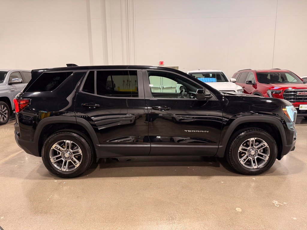 Used 2026 GMC Terrain Elevation AWD/4WD image 4
