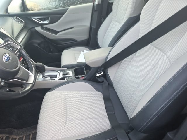 Used 2024 Subaru Forester Premium AWD/4WD image 11