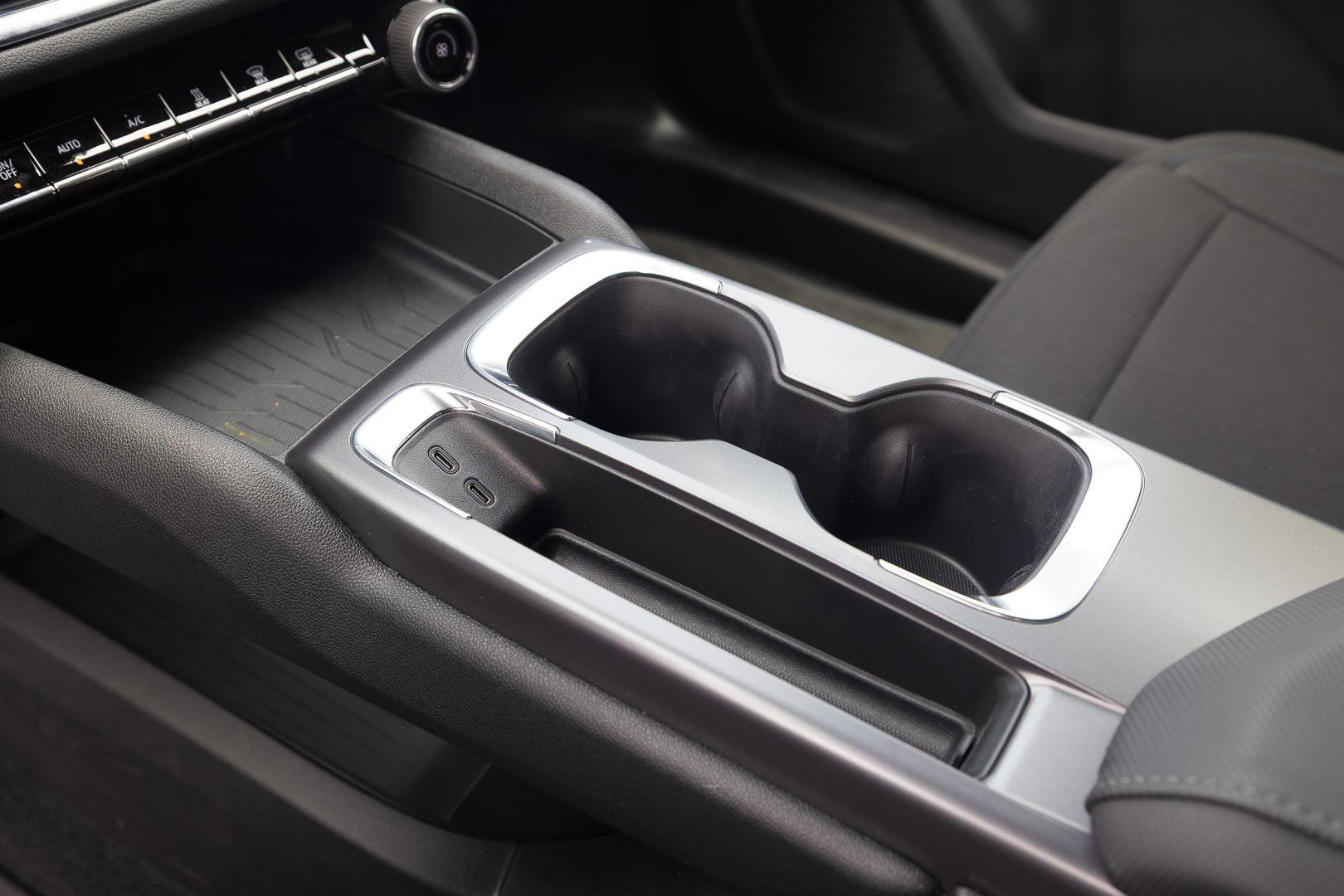 New 2026 Chevrolet Equinox EV LT FWD image 57