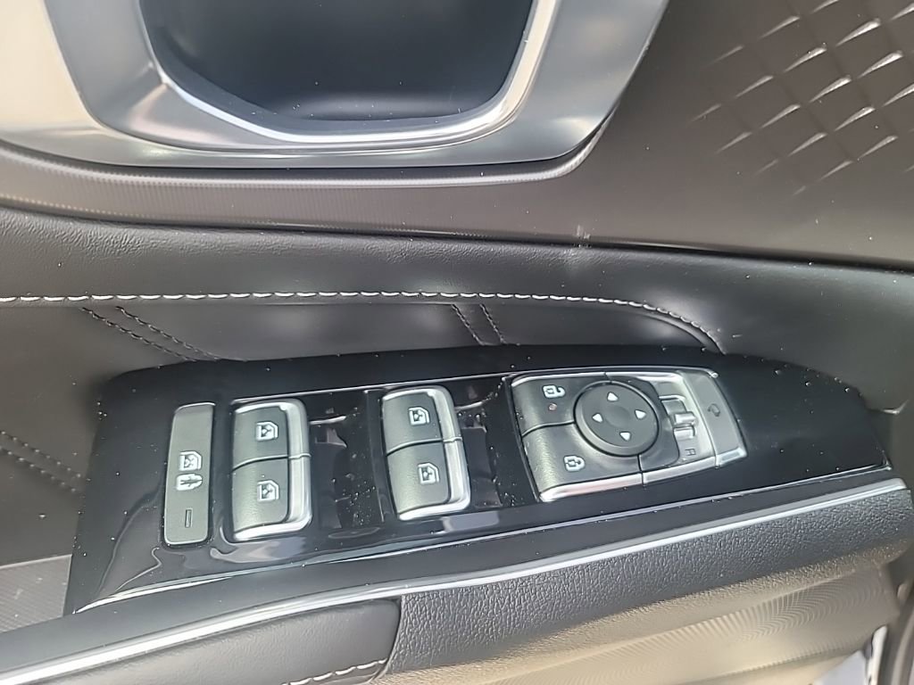 Used 2024 Kia Sorento SX FWD image 10