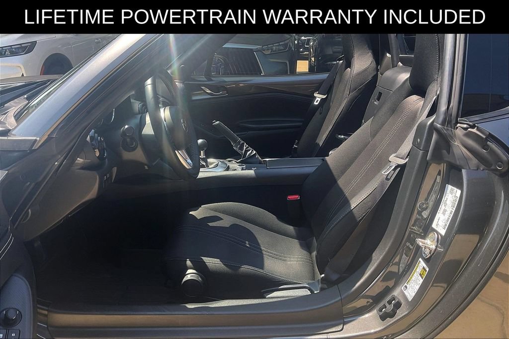 Used 2021 MAZDA MX-5 Miata RF Club RWD image 24
