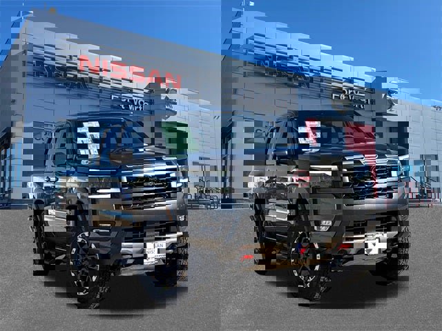 New 2026 Nissan Frontier PRO-4X w/ Pro-4x Convenience Package