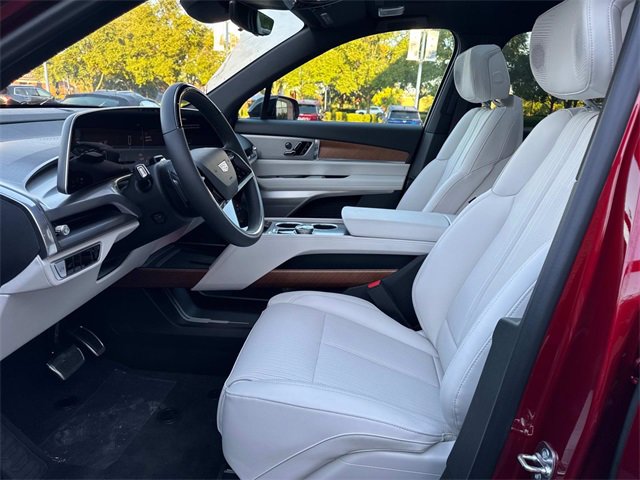 New 2026 Cadillac Vistiq Sport w/ LPO, Floor Liner Package image 16