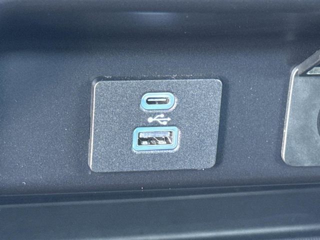 Used 2021 Ford F150 XLT RWD image 27