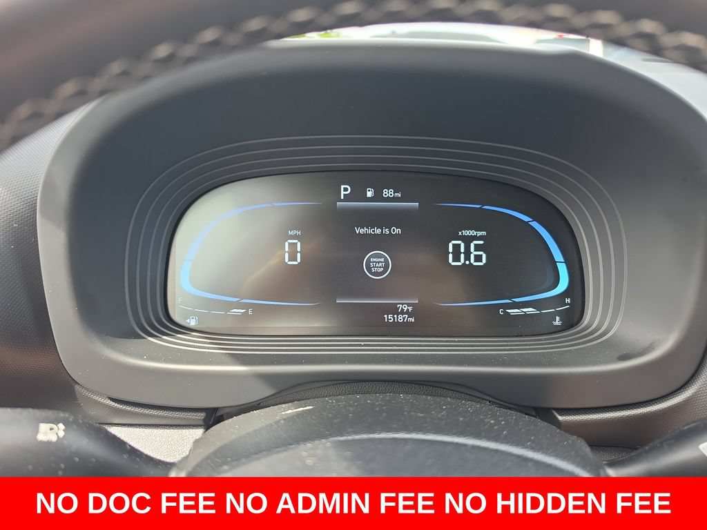Used 2025 Hyundai Venue SEL FWD image 17