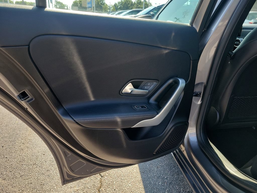 Used 2020 Mercedes-Benz A 220 4MATIC image 17