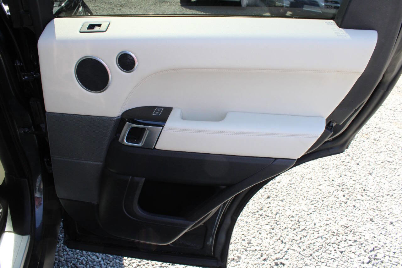 Used 2014 Land Rover Range Rover Sport HSE image 24