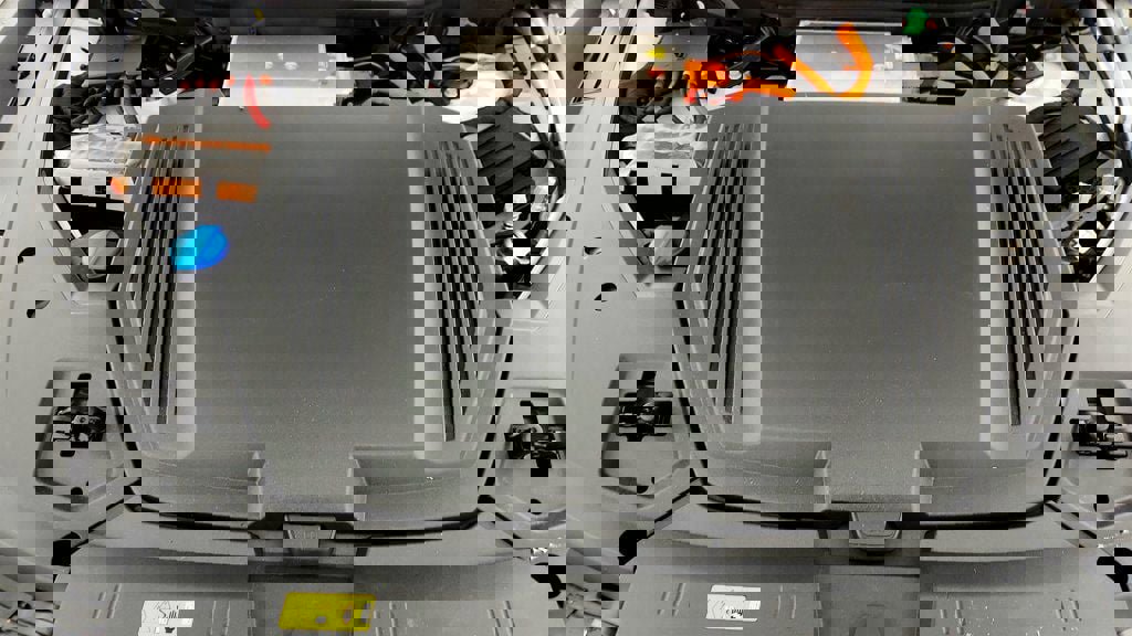 Used 2024 Audi Q8 e-tron Premium Plus image 28