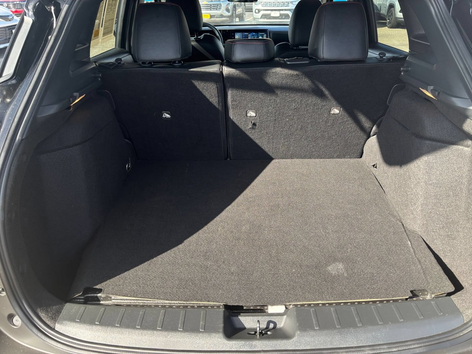 Used 2026 Nissan Kicks SR AWD/4WD image 31
