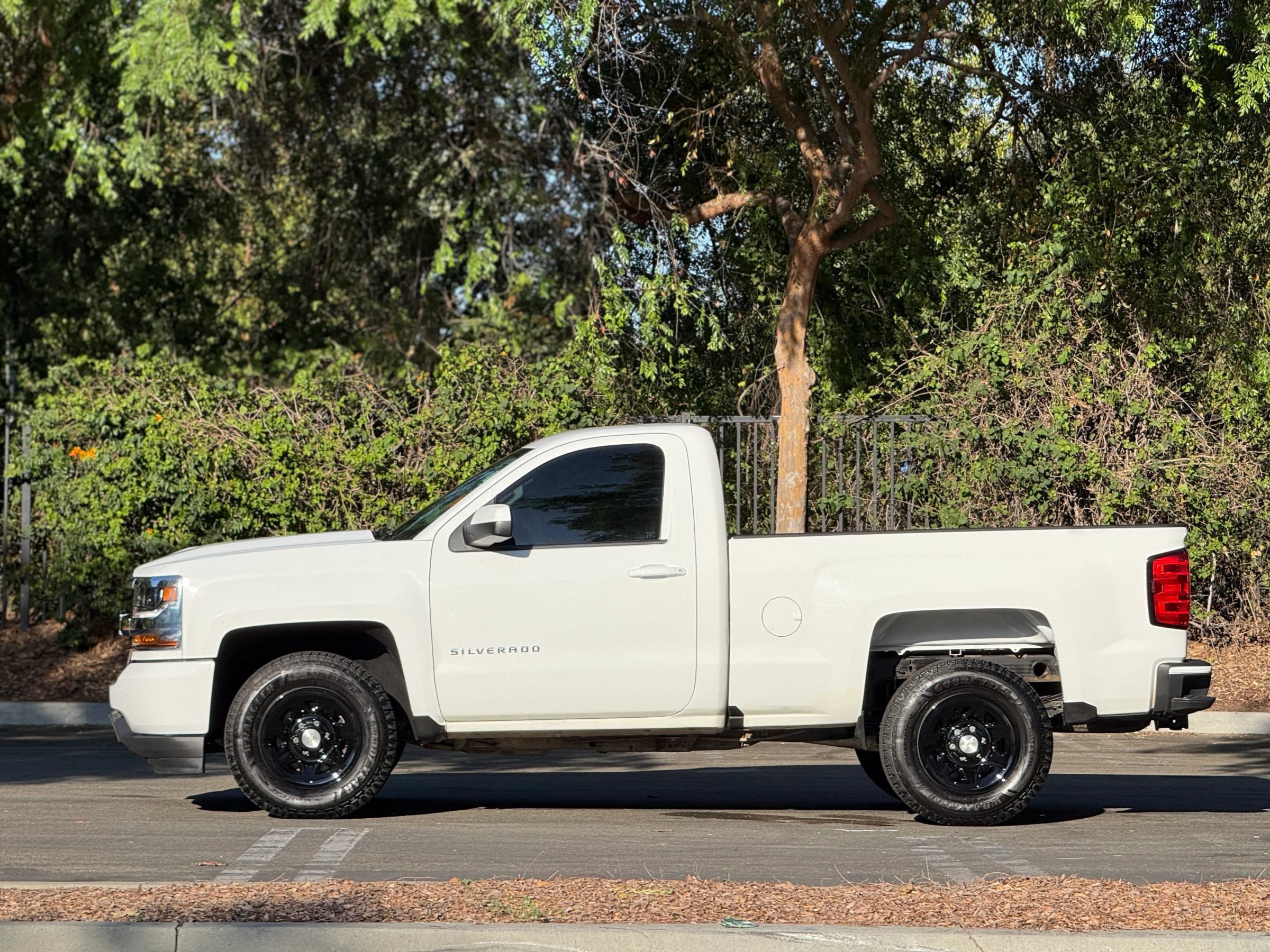 Used 2016 Chevrolet Silverado 1500 W/T w/ WT Fleet Convenience Package RWD image 2