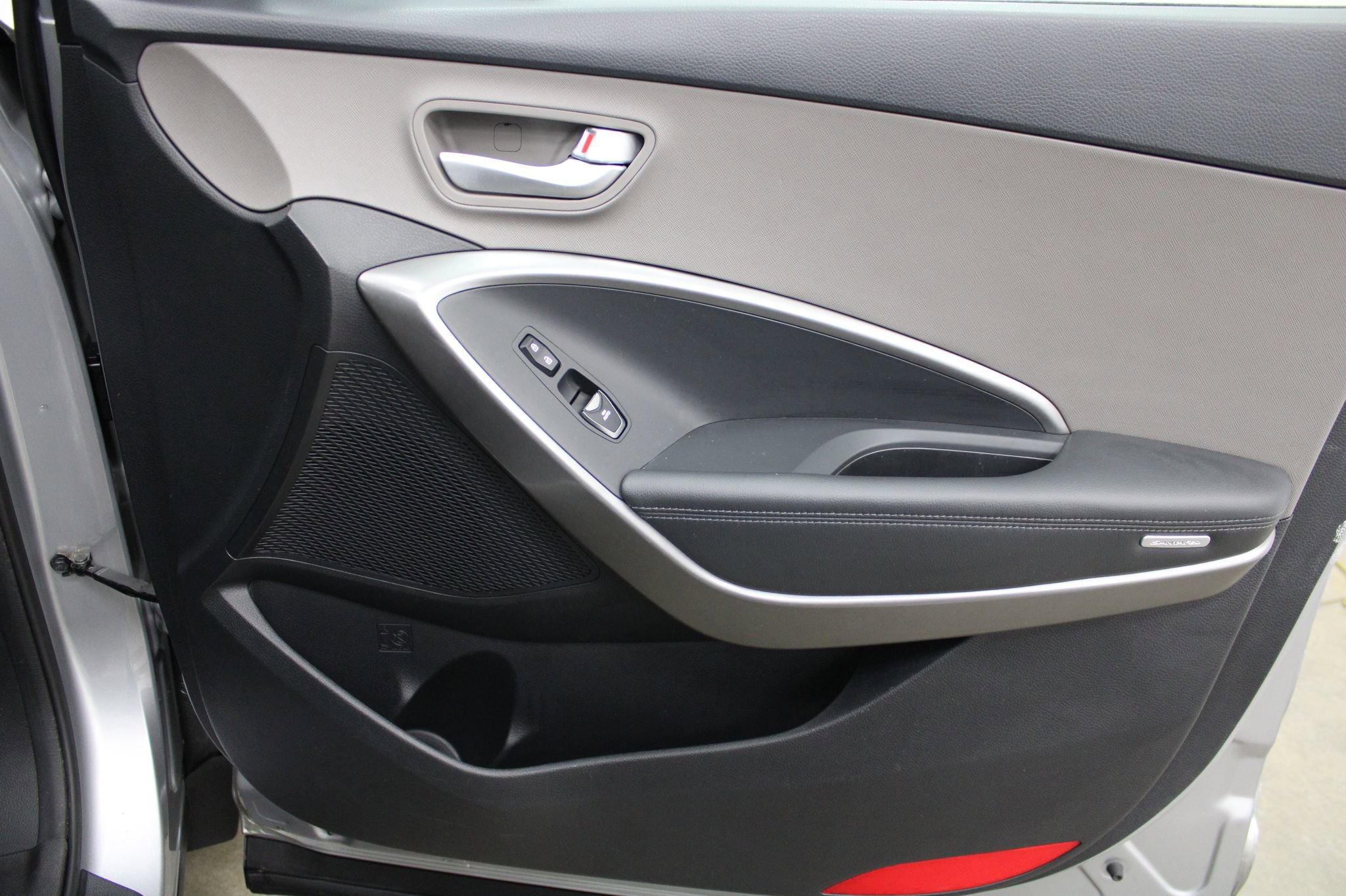 Used 2015 Hyundai Santa Fe Limited AWD/4WD image 29