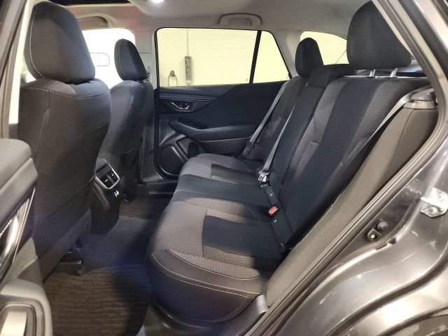Used 2025 Subaru Outback Premium AWD/4WD image 22