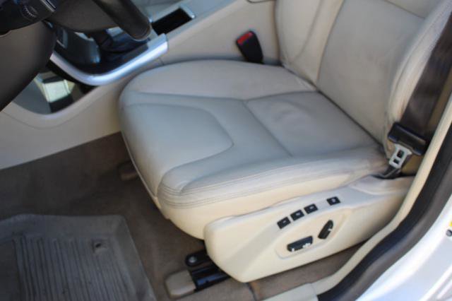 Used 2014 Volvo XC60 3.2 image 14