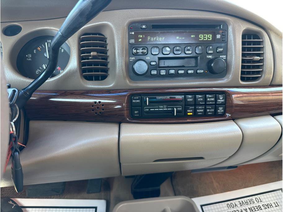 Used 2005 Buick Le Sabre Custom FWD image 18