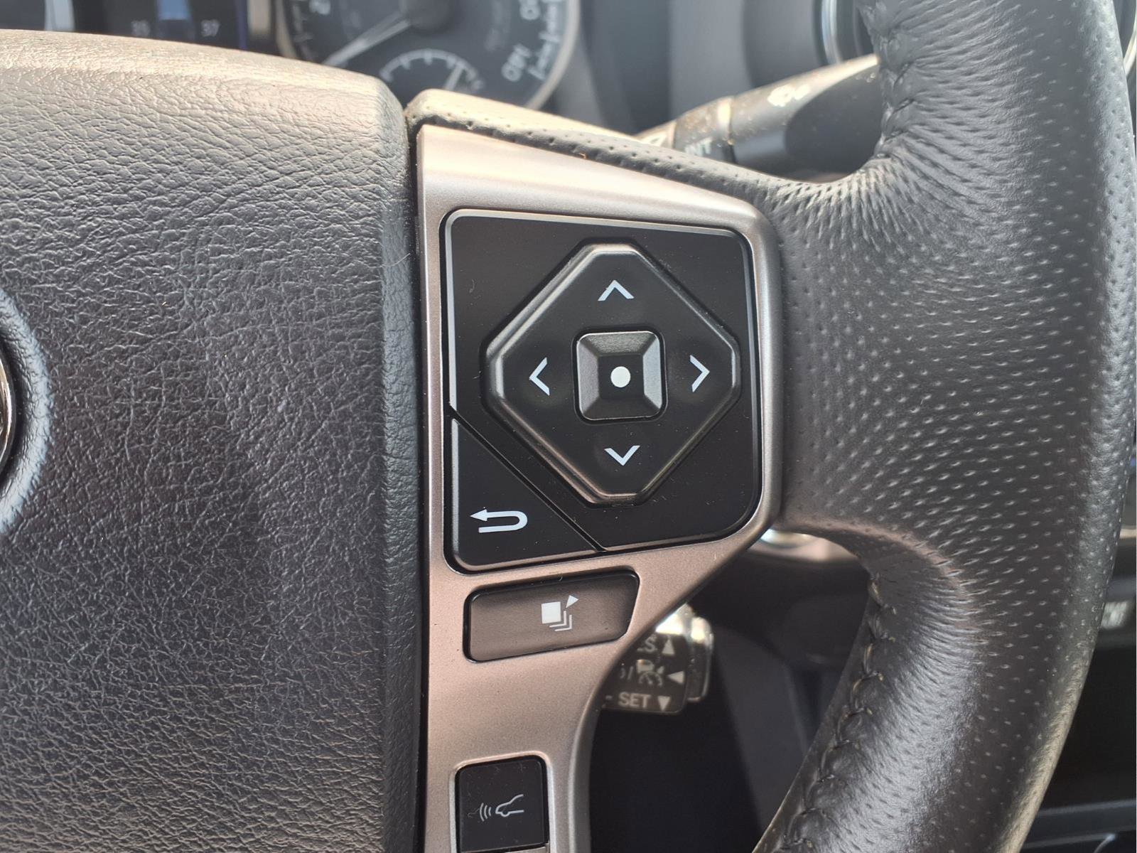 Used 2023 Toyota Tacoma SR5 image 18