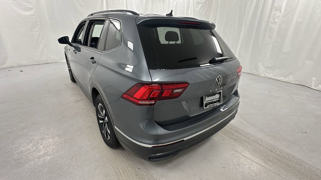 Used 2024 Volkswagen Tiguan S image 5