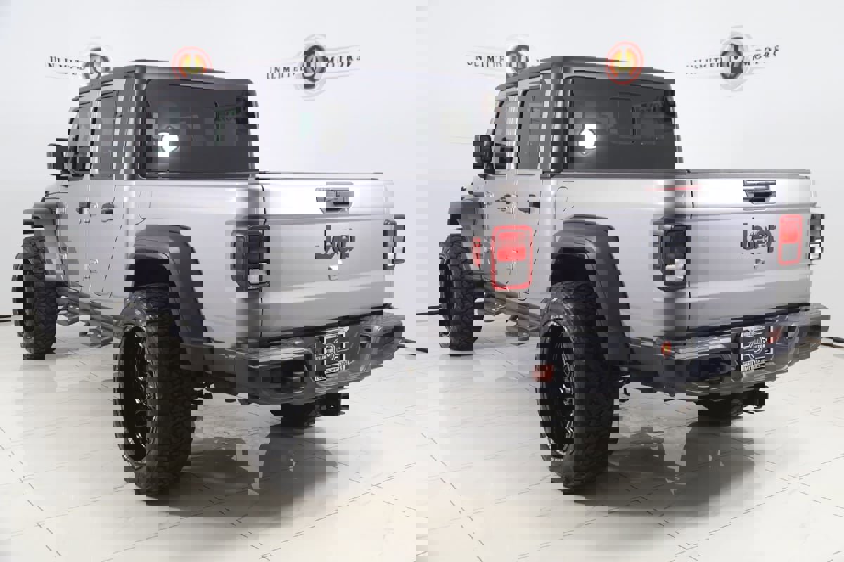Used 2020 Jeep Gladiator Sport w/ Quick Order Package 24S image 4