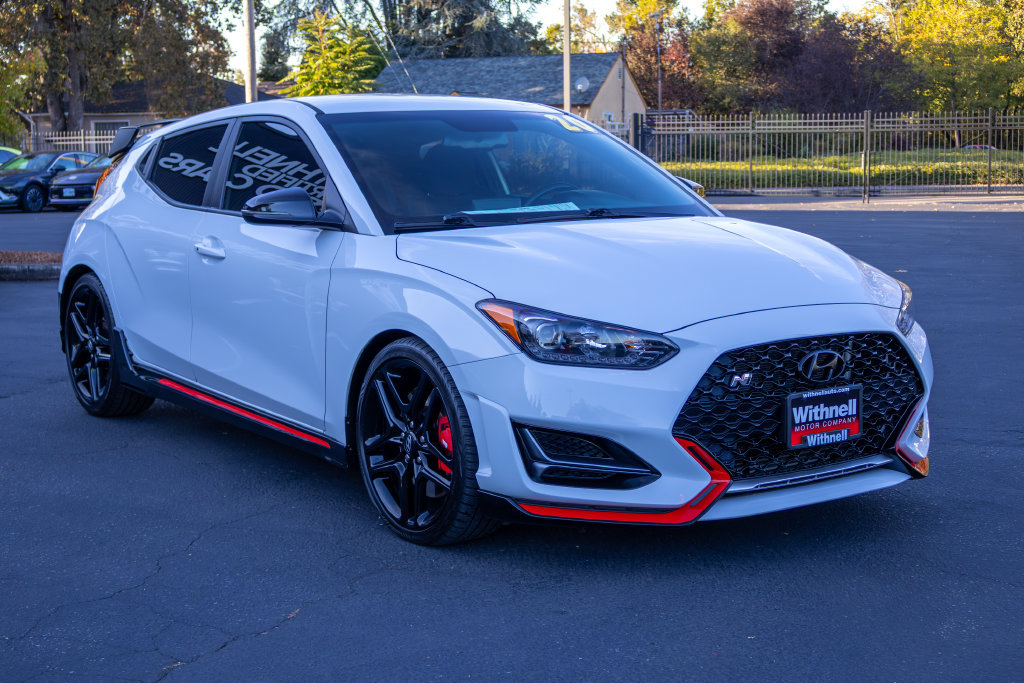Used 2020 Hyundai Veloster N w/ Performance Package FWD image 5
