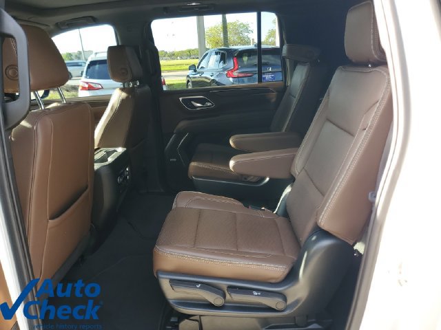 Certified 2023 Chevrolet Suburban High Country w/ Premium Package RWD image 12