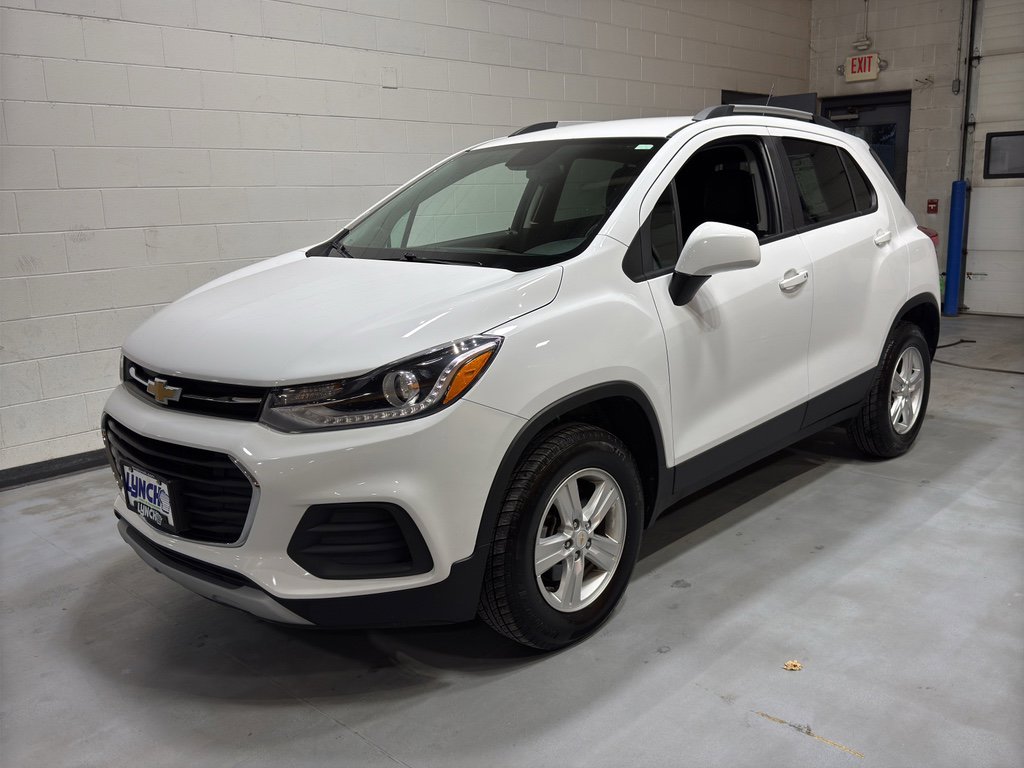 Used 2021 Chevrolet Trax LT w/ Driver Confidence Package image 2