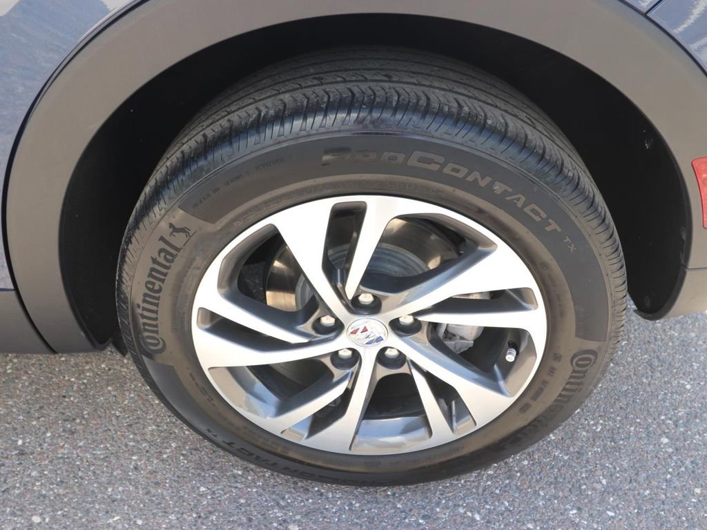 Used 2023 Buick Envision Essence image 23