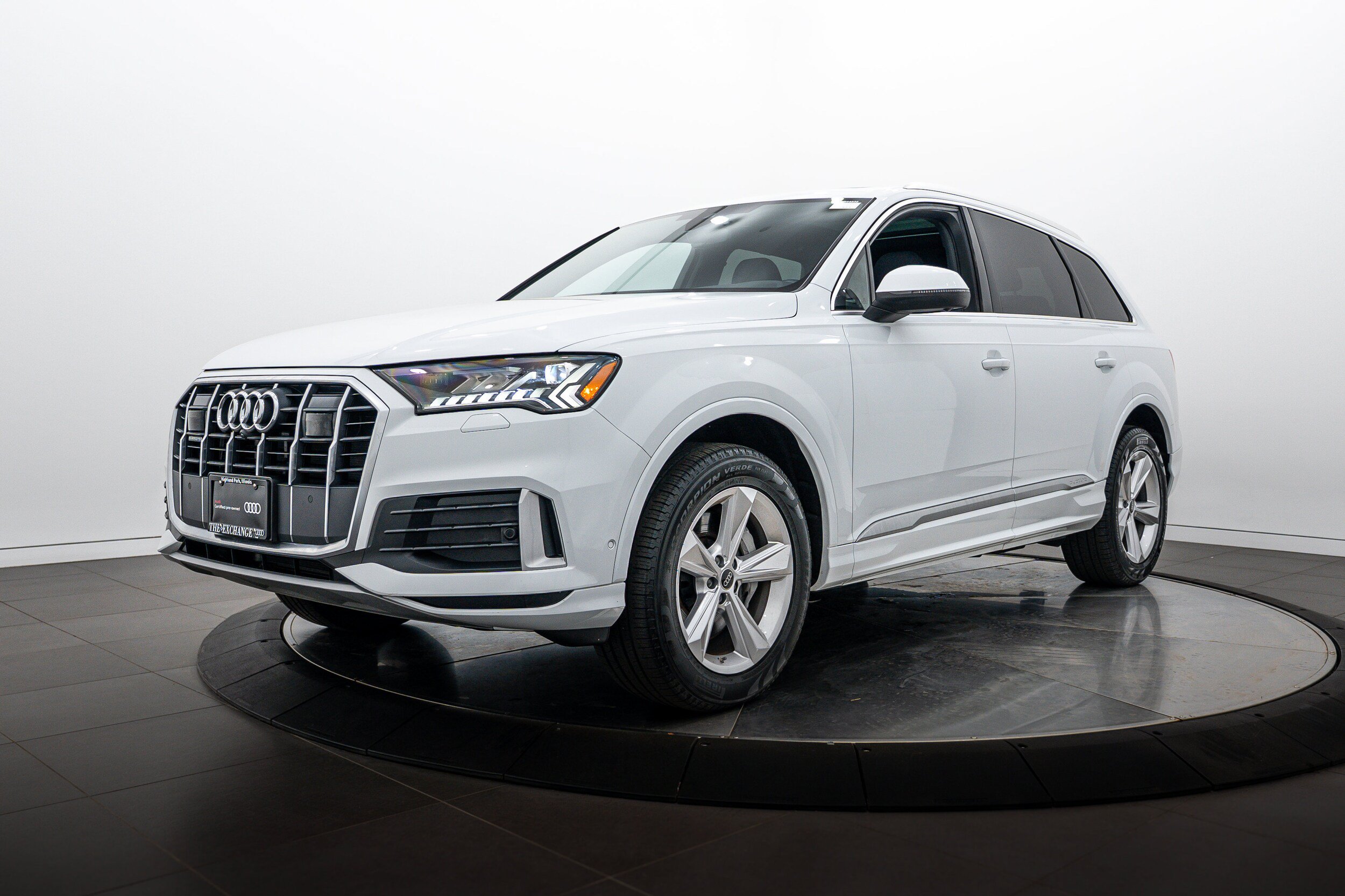 Certified 2023 Audi Q7 2.0T Premium Plus w/ Premium Plus Package AWD/4WD image 7