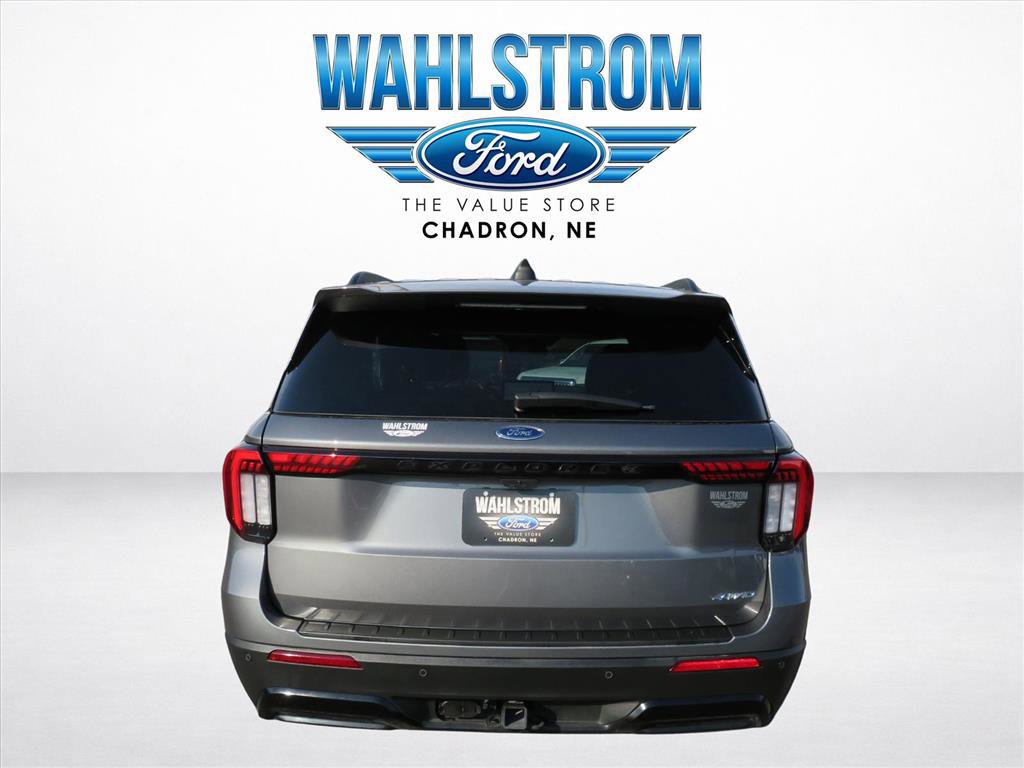 Used 2025 Ford Explorer ST-Line image 4