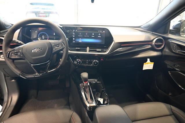 New 2026 Chevrolet Trax RS w/ Driver Confidence Package FWD image 12