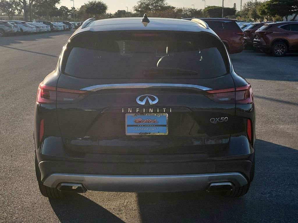 Used 2019 INFINITI QX50 Luxe w/ Navigation Package image 12