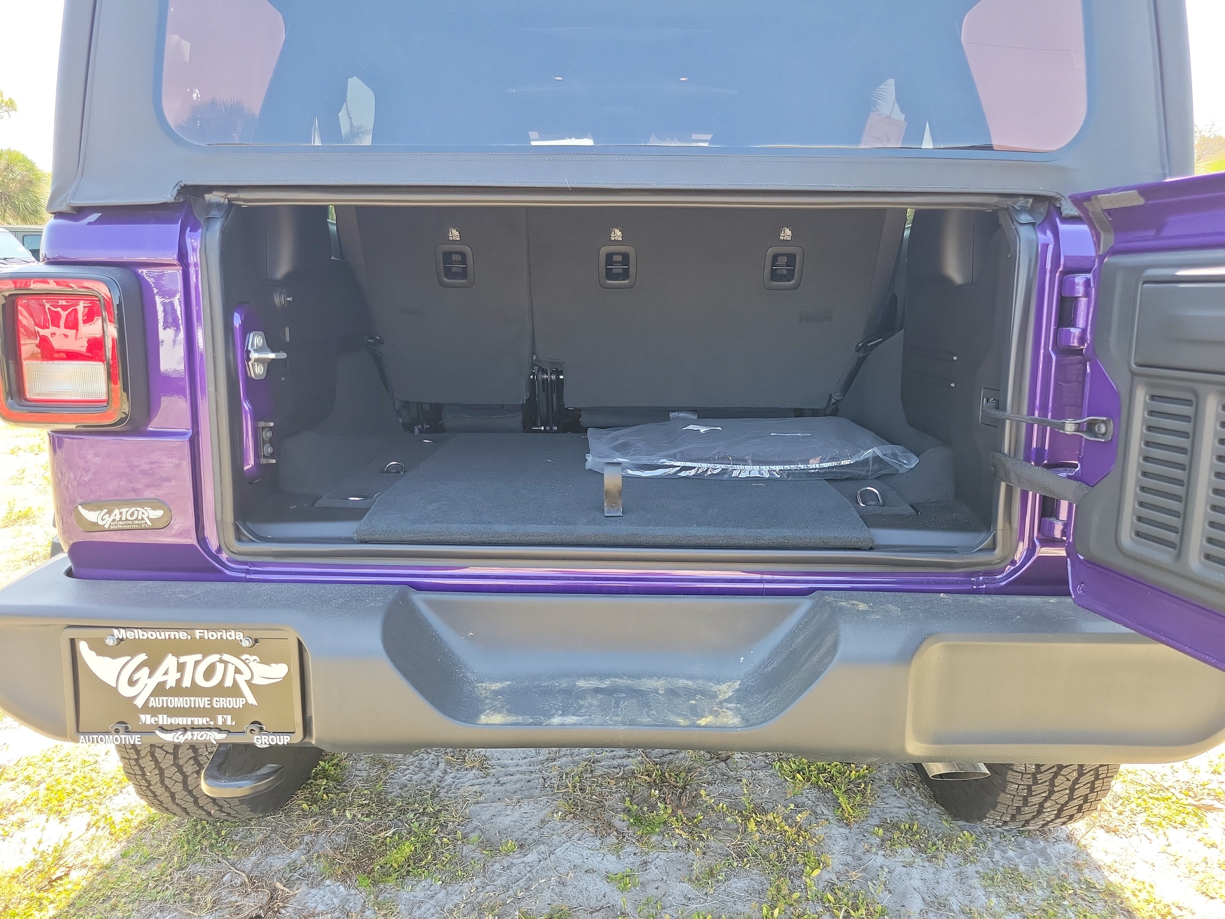 New 2026 Jeep Wrangler Unlimited Sport AWD/4WD image 7