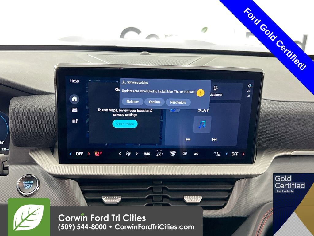 Certified 2025 Ford Explorer ST-Line image 22