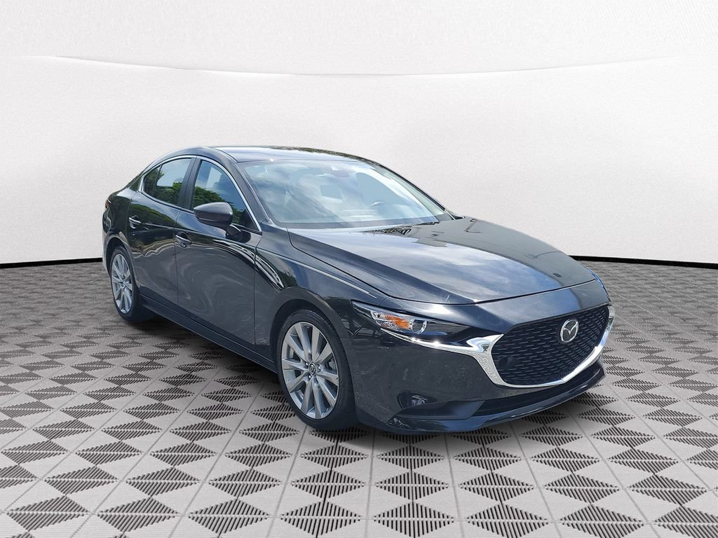 Used 2021 MAZDA MAZDA3 s FWD image 3