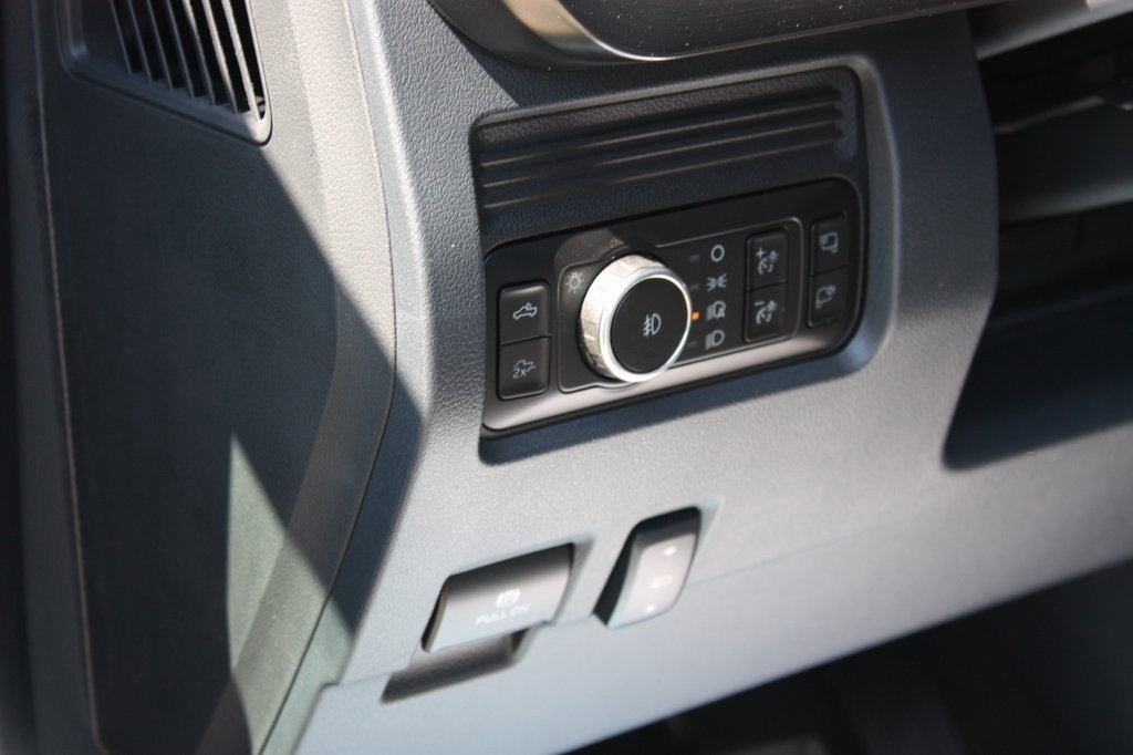 New 2026 Ford F350 Lariat image 13