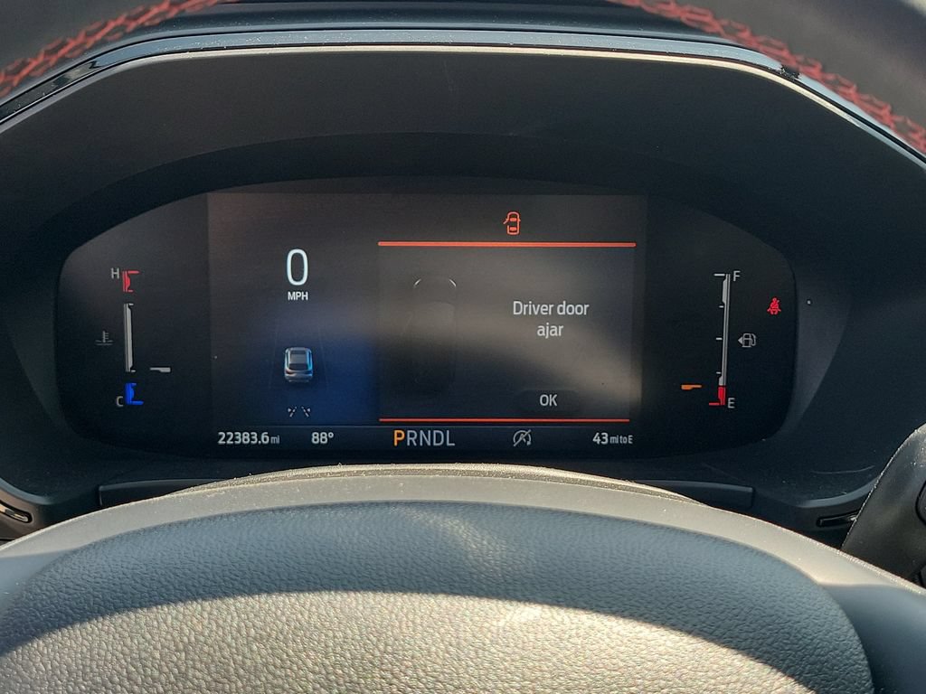 Used 2025 Ford Escape ST-Line Select AWD/4WD image 26
