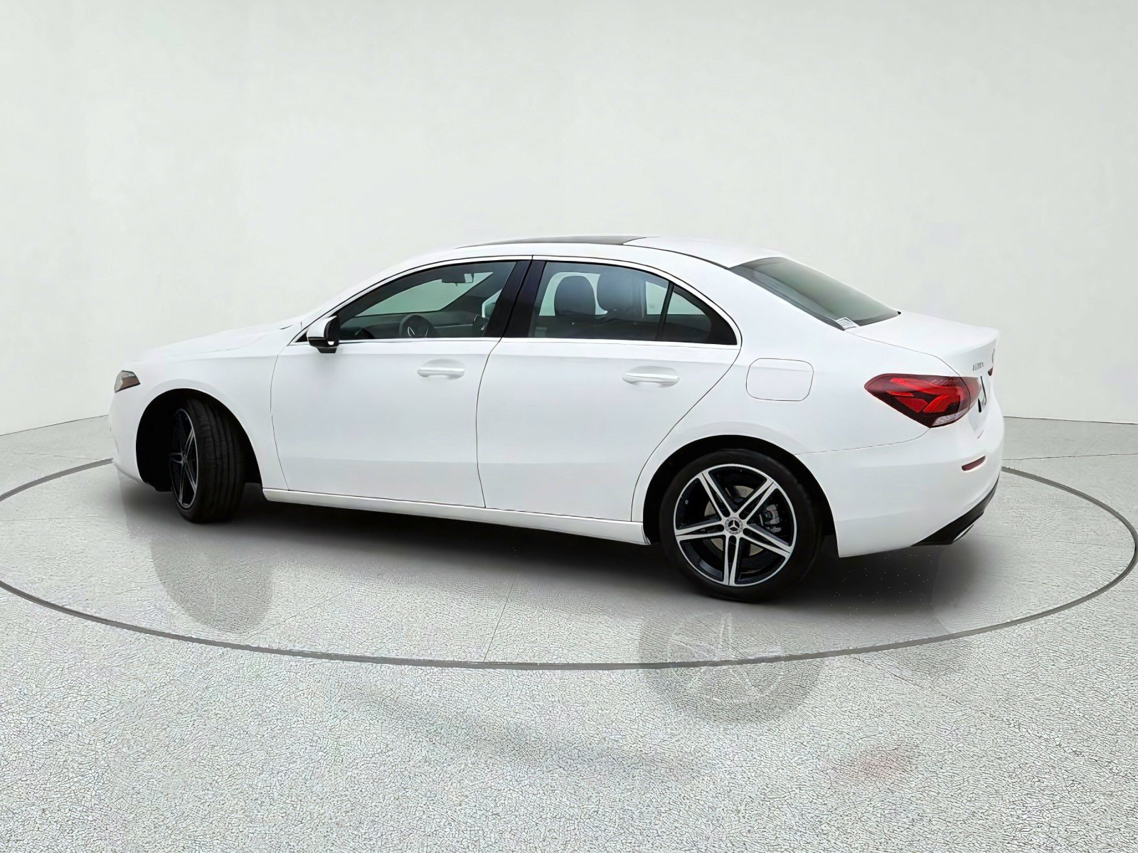 Used 2020 Mercedes-Benz A 220 image 13