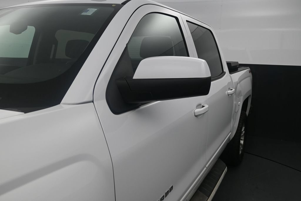 Used 2018 Chevrolet Silverado 1500 LT w/ All Star Edition AWD/4WD image 12