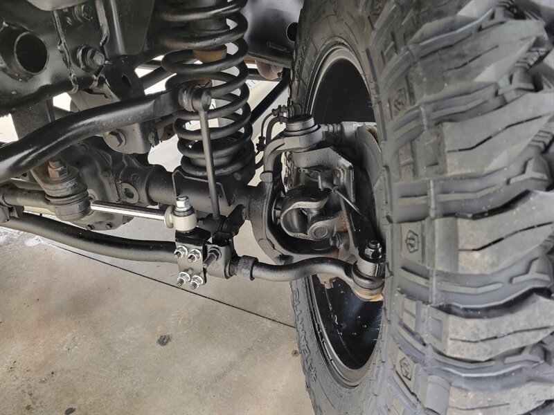 Used 2016 Jeep Wrangler Unlimited Sport w/ Quick Order Package 24S AWD/4WD image 22