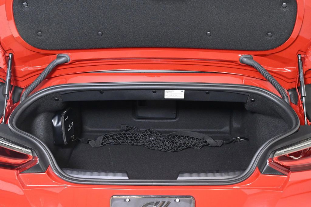 Used 2023 BMW Z4 M40i w/ Premium Package image 20