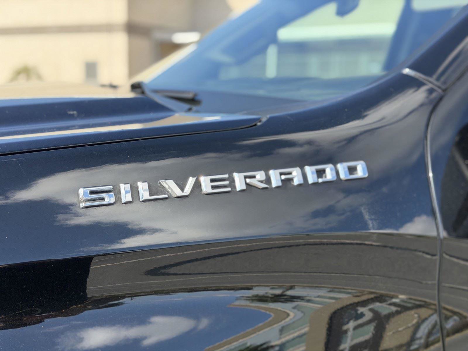 Used 2024 Chevrolet Silverado 1500 Custom image 15