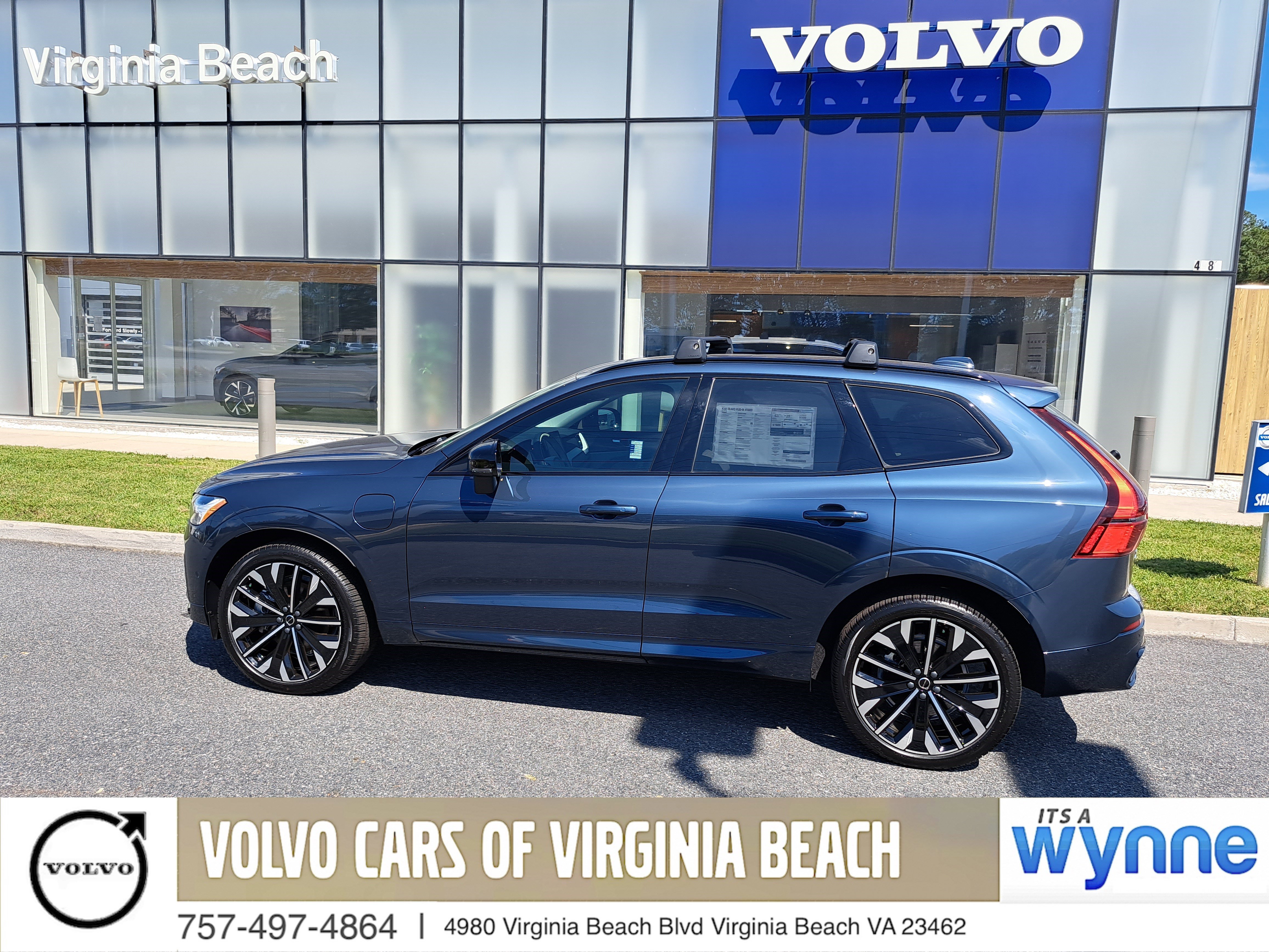 New 2026 Volvo XC60 T8 Ultra w/ Protection Package Premier