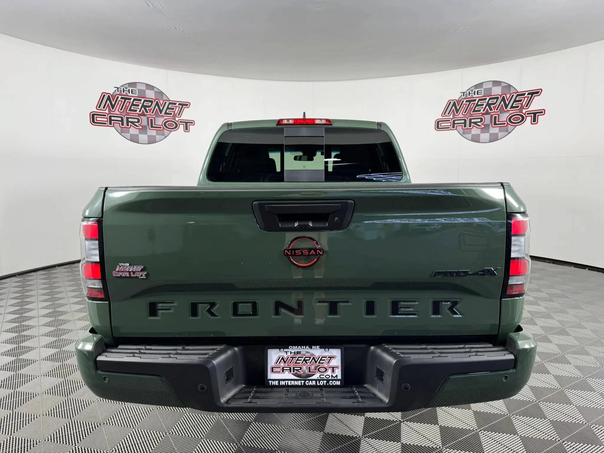 Used 2024 Nissan Frontier PRO-4X w/ Technology Package AWD/4WD image 6