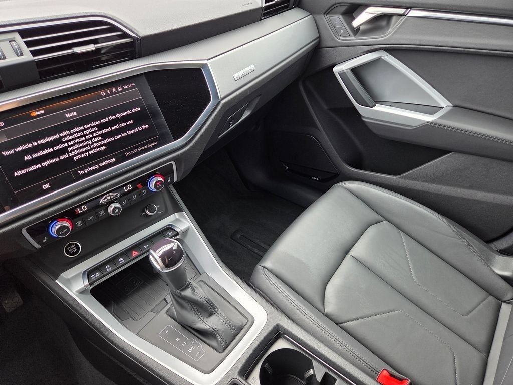 Used 2023 Audi Q3 2.0T Premium Plus AWD/4WD image 37